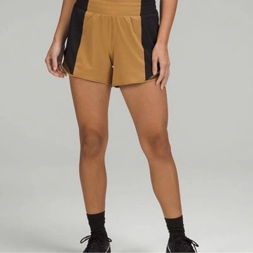 NWT Lululemon Hotty Hot High-rise Shorts Colour Block Size 2